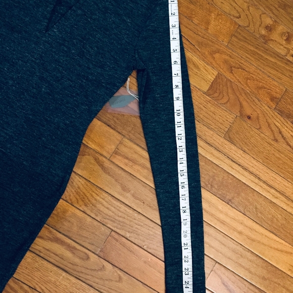 Forever 21, Mini Dress.see measurements in the par - Picture 7 of 8